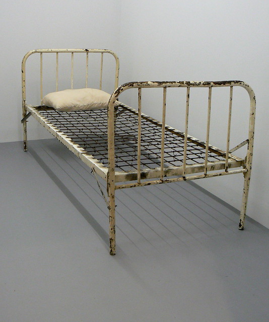Uncomfortable bed.