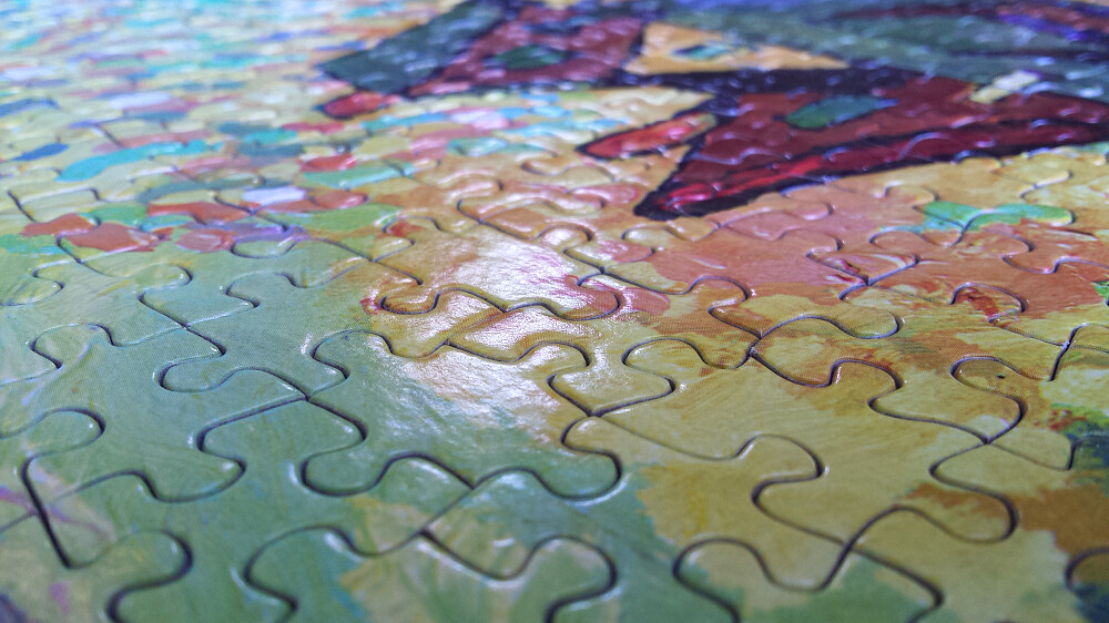 Unresolved jigsaw puzzle pieces
